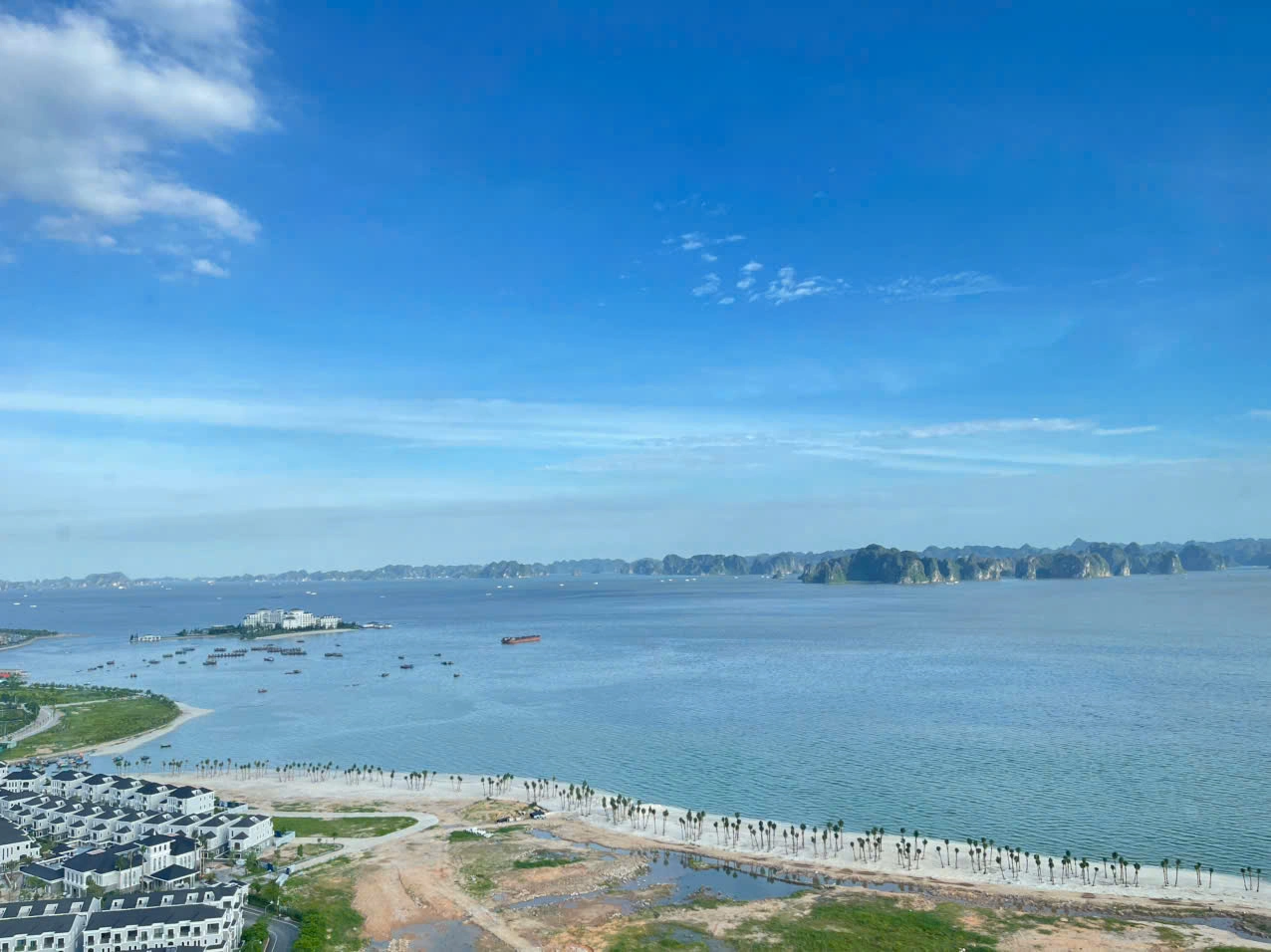 IMPERIA HOLIDAY MIK HẠ LONG - Ảnh 11